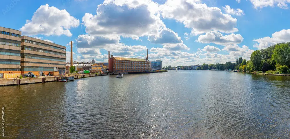 Schöneweide im Wandel: Ein Stadtteil auf dem Weg zur Moderne